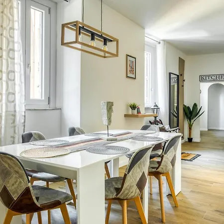 Grand Maison Del Moro - Trastevere Apartamento *
